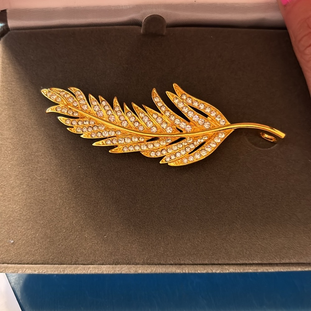 Vintage Nolan Miller Pave Plume Pin Goldtone